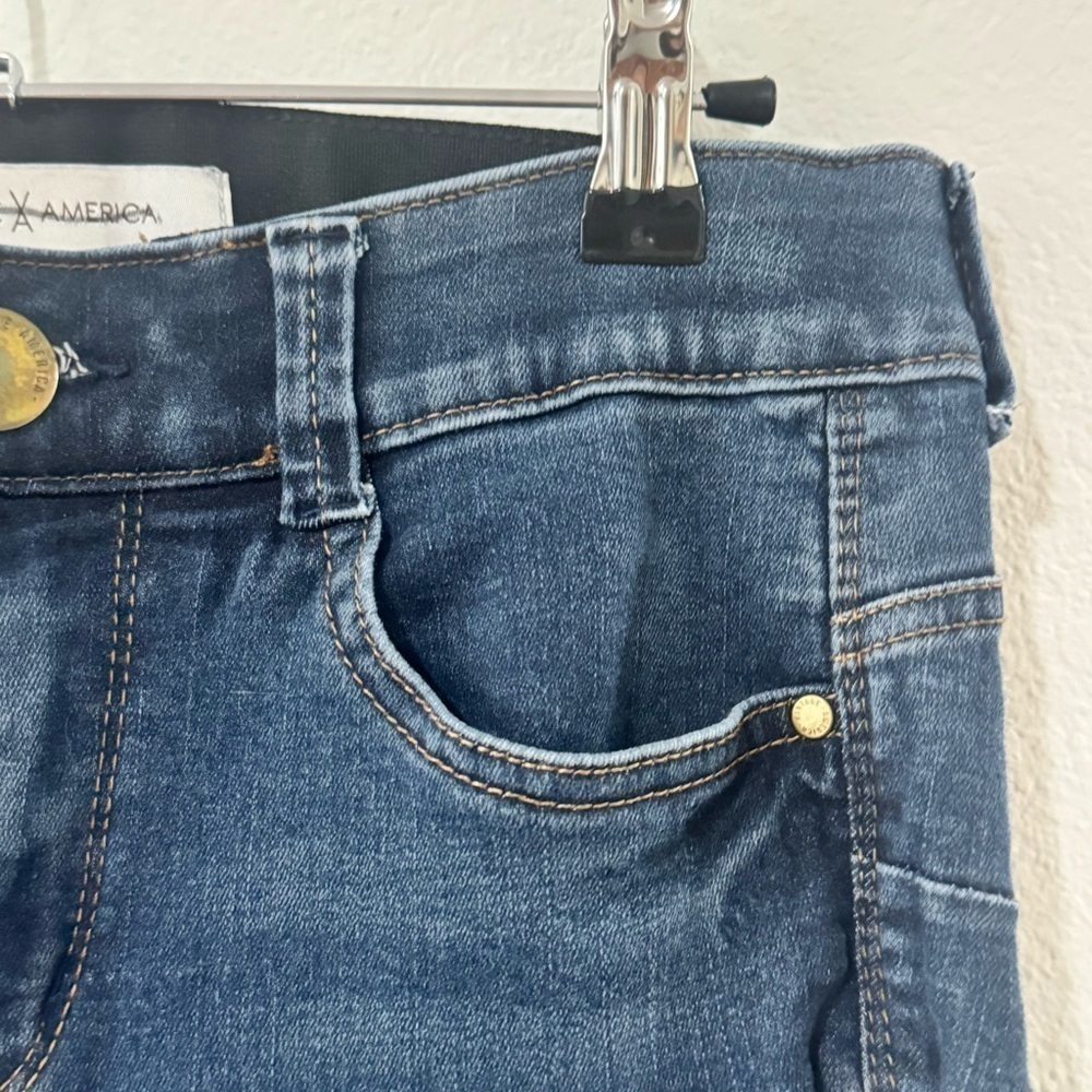 Women’s Jeans - Picture 7 of 8